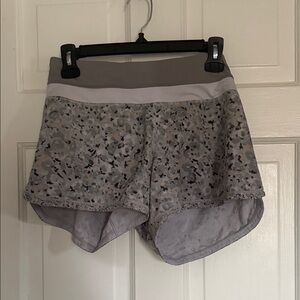 lululemon athletica Light Gray Floral-Print Athletic Shorts